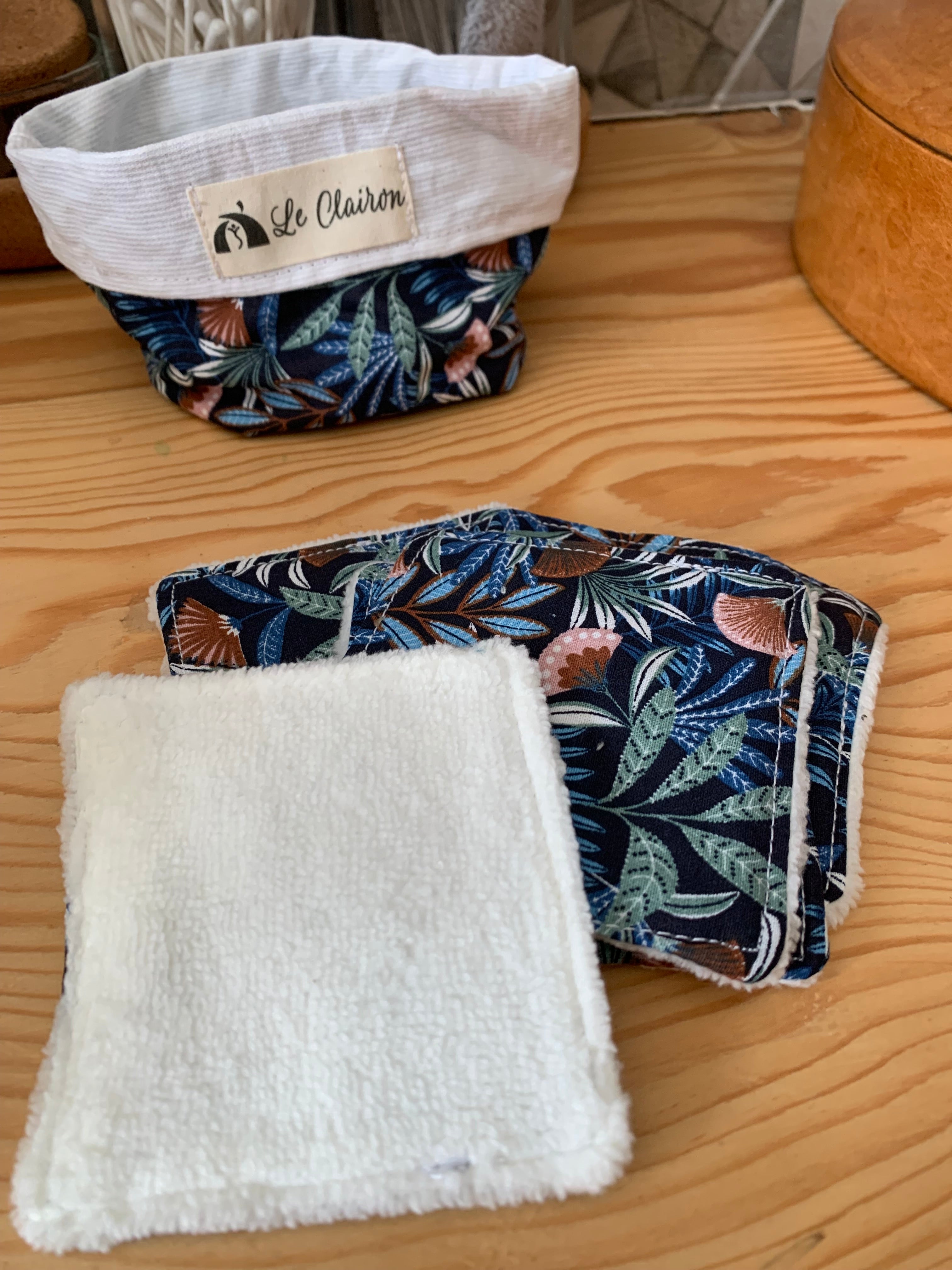 Lingette démaquillante