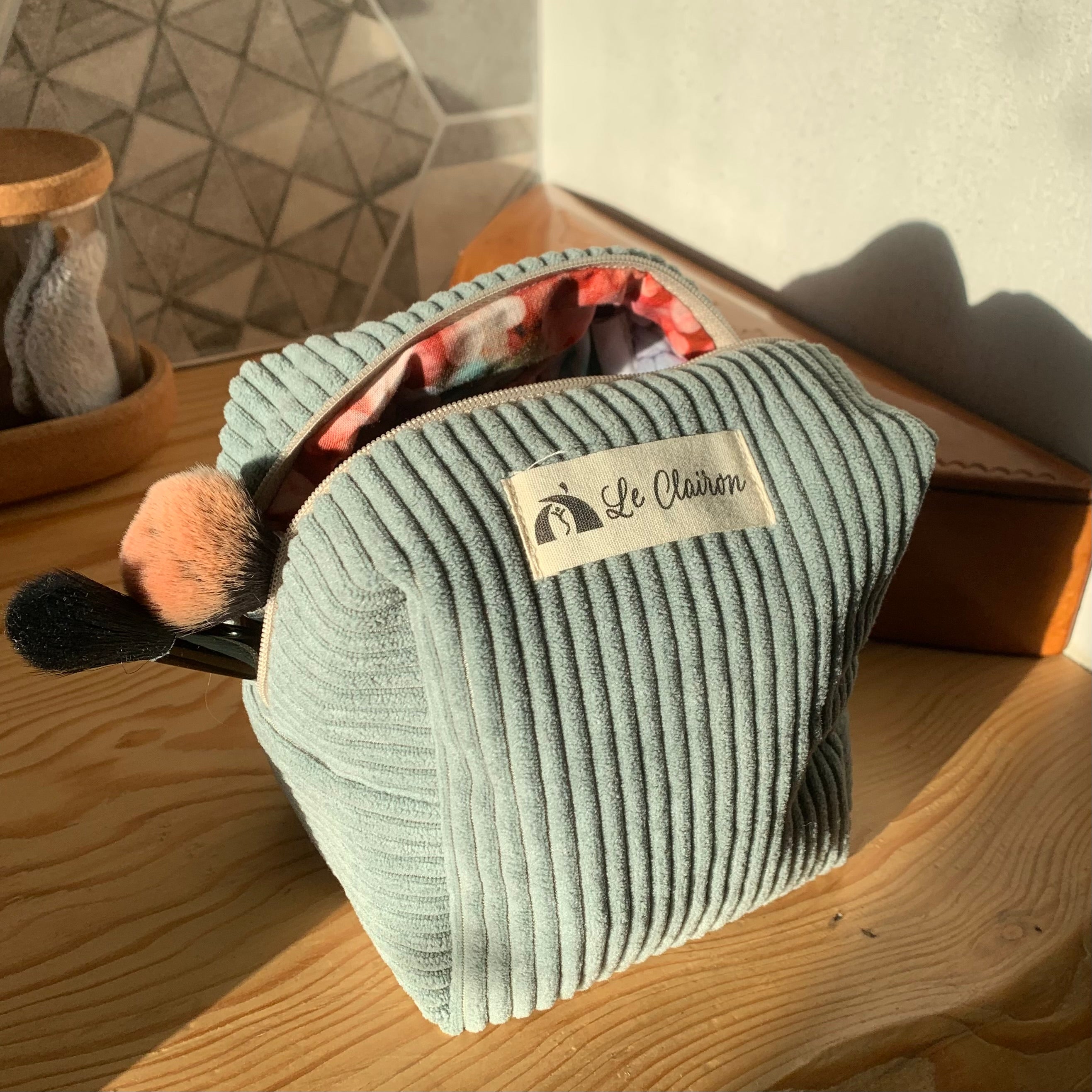 Trousse de Toilette Cube en Velours