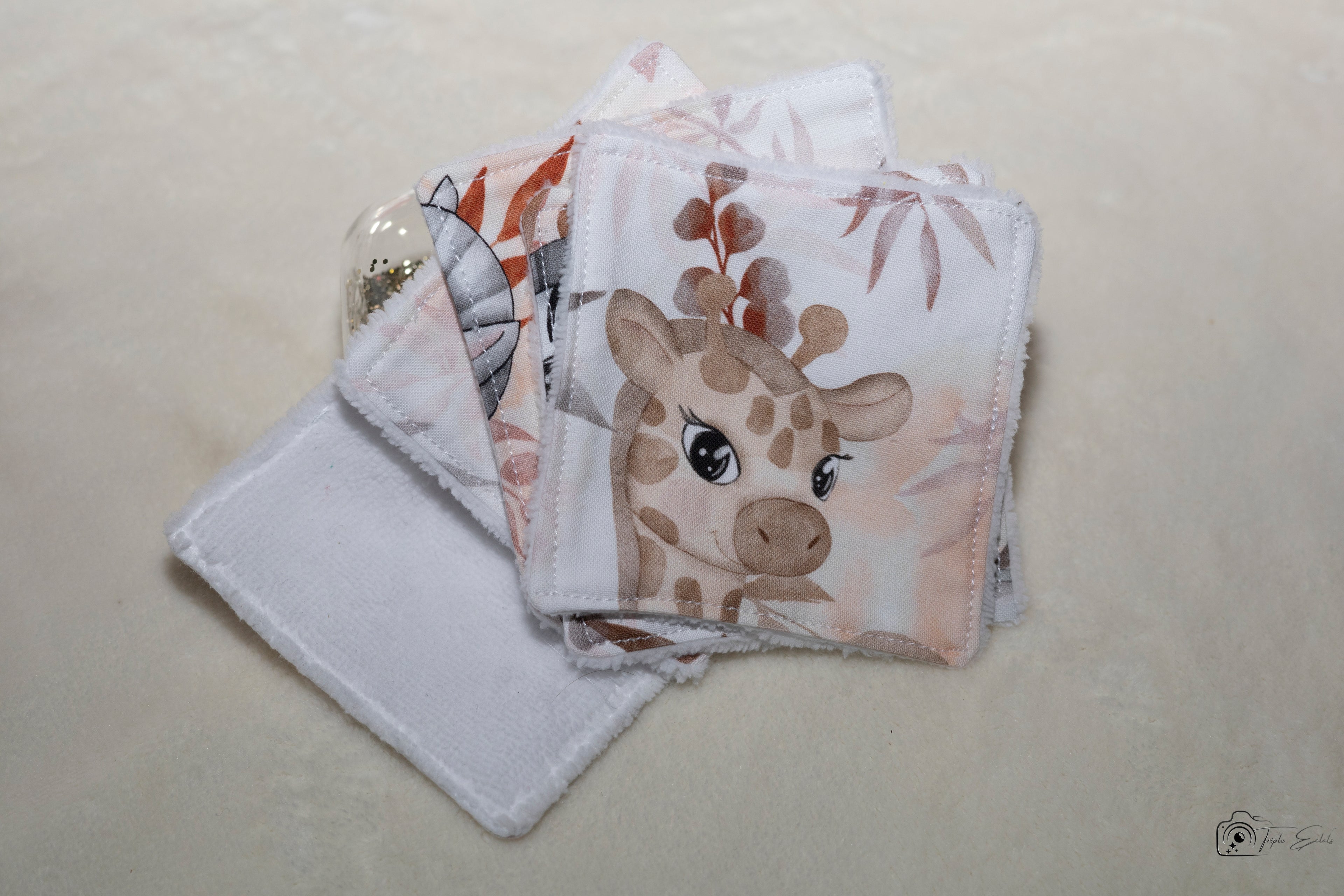 Lingette bébé et panière assortie